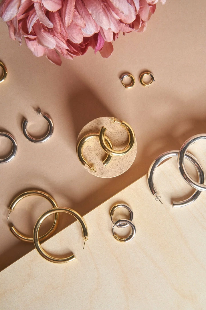 Machete Jewelry 2.5" Perfect Hoops In Gold 5 Machete Jewelry 2.5" Perfect Hoops In Gold