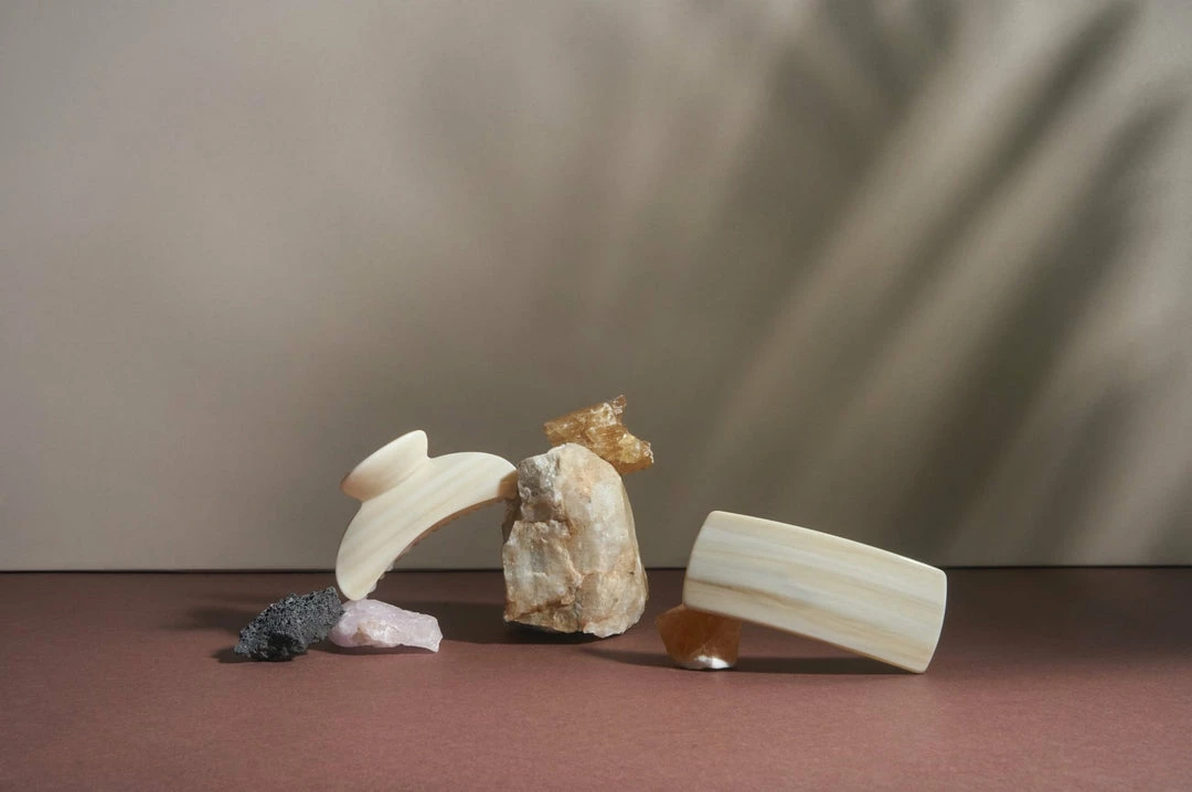 Machete Jumbo Box Clip In Alabaster Claws & Clips 7 Machete Jumbo Box Clip In Alabaster Claws & Clips