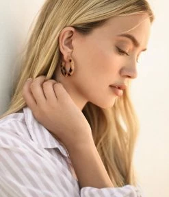 Machete Jewelry Kate Hoops In Violet