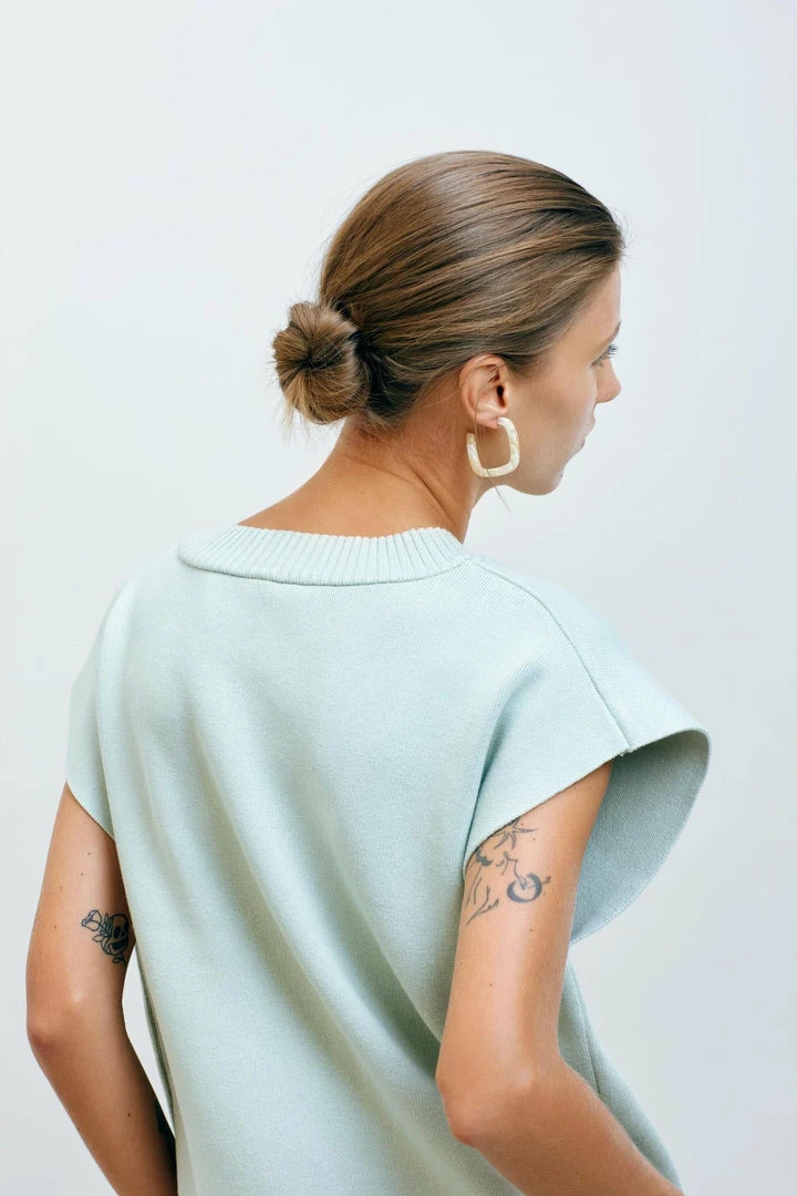 Machete Midi Square Hoops In Dahlia Summer SALE 5 Machete Midi Square Hoops In Dahlia Summer SALE