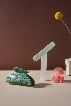 Machete Mini Claw In Bright Pink