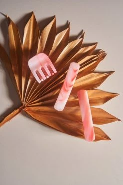 Machete No. 3 Heirloom Clip In Bright Pink