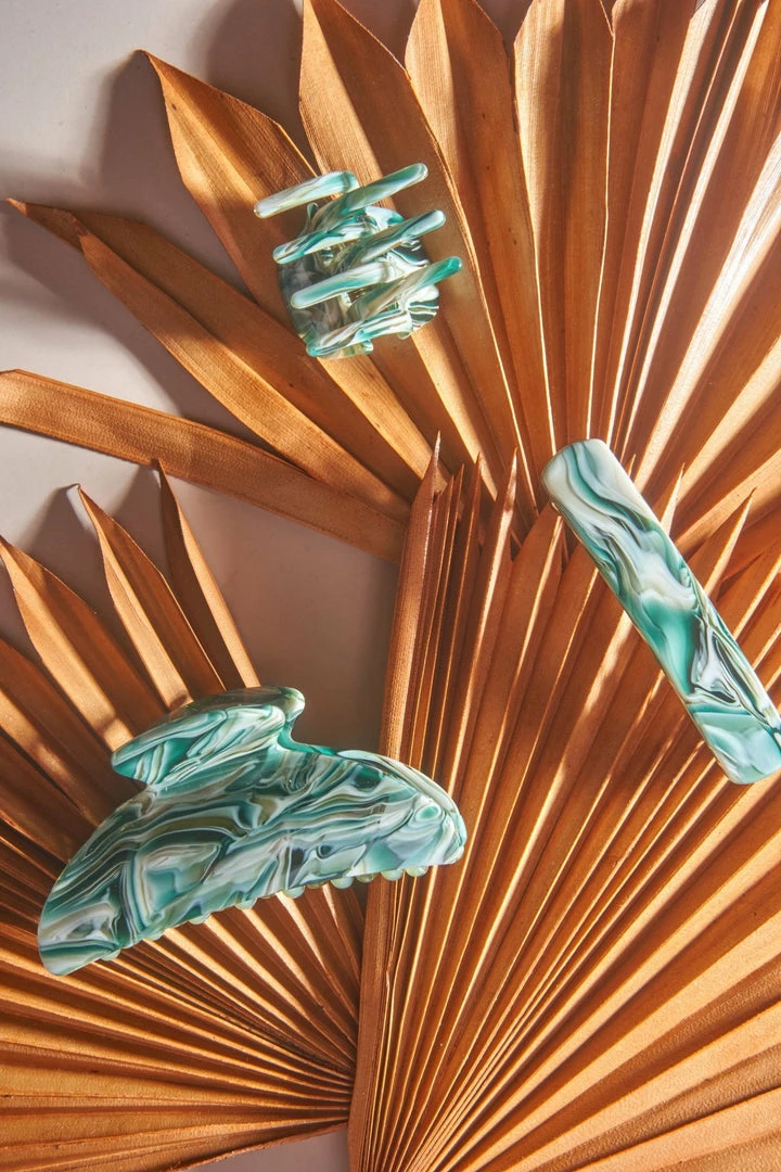 Machete Claws & Clips No. 3 Heirloom Clip In Stromanthe 4 Machete Claws & Clips No. 3 Heirloom Clip In Stromanthe