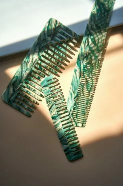 Machete Combs No. 3 Comb In Stromanthe